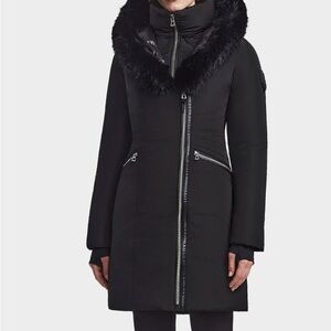 RUDSAK FITTED DOWN JACKET WITH REMOVABLE FAUX FUR in Fair condition